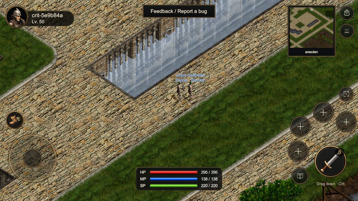 Combat in a city with the player targeting another character, showing the charged critical-attack indicator.